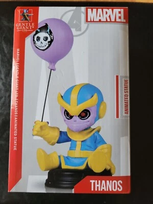 Estatua gigante suave animada de Thanos 1715/3000 - Firmada por Skottie Young Foto 1 de 4