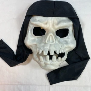 Skeleton Skeletor Skull Face mask Halloween Adult to Child size 8" x 9" - Picture 1 of 6