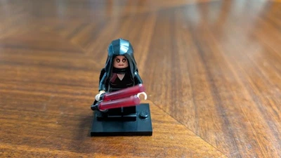 LEGO STAR WARS Darth Rey mini figure #75389 - Image 1 of 2