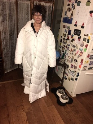 Abrigo acolchado Sundance blanco con capucha talla extra grande Foto 1 de 4