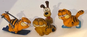 Vintage 1981 Garfield & Odie PVC Toy Figures 3" Skiing, Walking Whistling, Etc - Picture 1 of 13