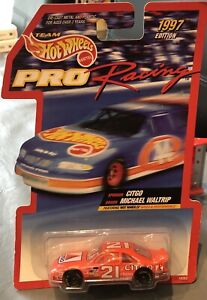 Hot Wheels Pro Racing 97 Edition #21 Michael Waltrip Citgo Thunderbird Wood Bros