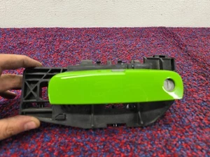 DODGE CHALLENGER R/T 11-23 OEM FRONT LEFT DRIVER EXTERIOR KEYLESS DOOR HANDLE - Picture 1 of 6