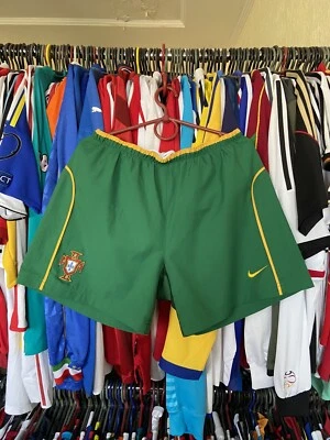 PORTUGAL 2002 2003 LOCAL FÚTBOL CORTO NIKE talla M HOMBRE VERDE Foto 1 de 4