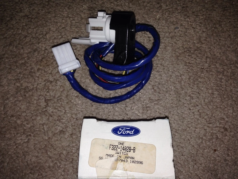 Interruptor de bloqueo de puerta Ford Probe 1993 1994 fabricante original nuevo F32Z-14028-B Foto 1 de 1