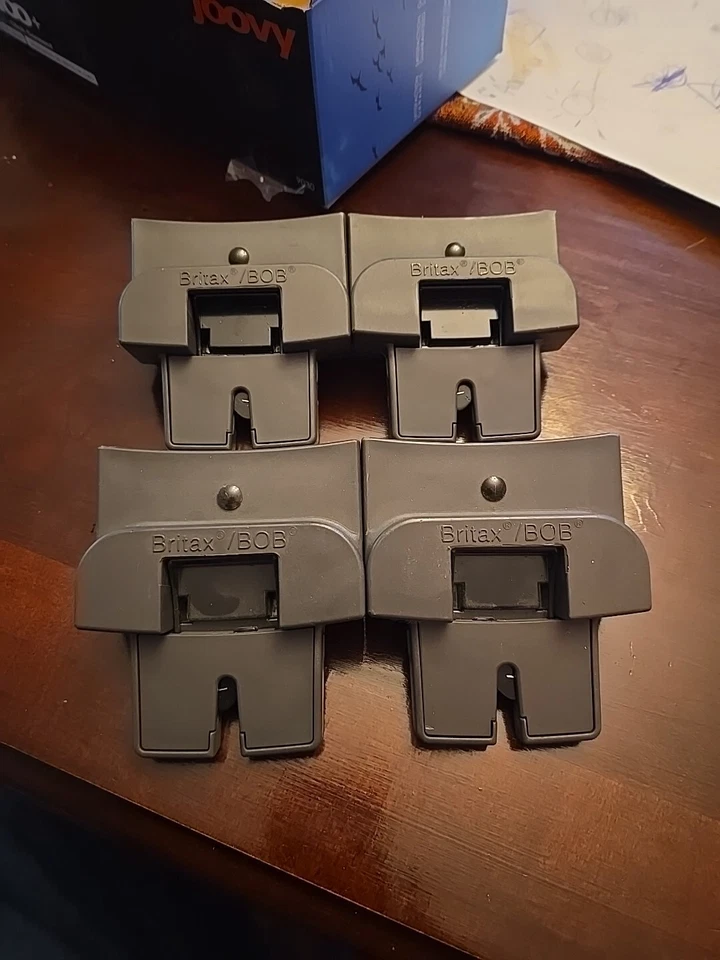 Adaptador de asiento de coche Joovy Twin Roo+ Britax/BOB B-SAFE 9031  Foto 1 de 1