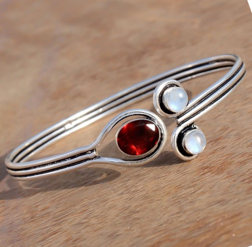 VALENTINO Bracciale in argento sterling 925 con granato sfaccettato e pietra di luna per chiunque