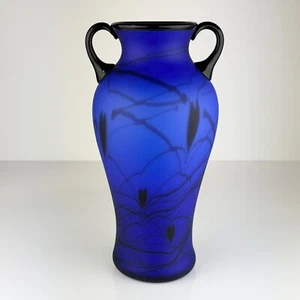 Fenton Glass 2005 Dave Fetty Braveheart vase Blue Satin #8858 #899 Limited Rare - Picture 1 of 15