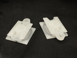 (2) BMW MINI Liftgate/Trunk Spoiler Clip Bracket P/N 51627401793 New OEM - Picture 1 of 4