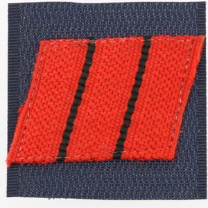 GALON DE POITRINE QUARTIER-MAITRE PREMIERE CLASSE QM1 SCRATCH MARINE NATIONALE - Imagen 1 de 1