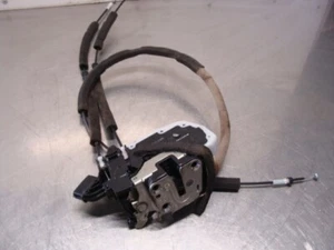 Cerradura pestillo puerta trasera pasajero derecho Infiniti Q50 13 14 15 16 17 18 19 - Imagen 1 de 6