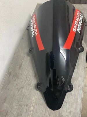 Parabrisas delantero Yamaha YZF R1 2004-2006 Foto 1 de 3