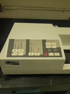 Molecular Device ThermoMax Microplate Reader - Picture 1 of 9