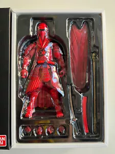 TAMASHII Bandai Meisho Movie Realization AKAZONAE Royal Guard Figure - MINT! - Picture 1 of 3