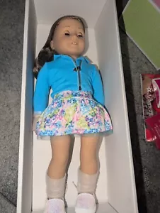 New American Girl Truly Me #39 Straight Carmel Hair Blue Eyes Light Skin Retired - Picture 1 of 6