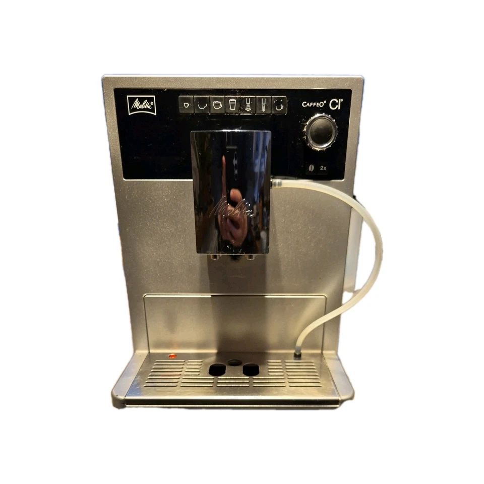 Melitta Caffeo CI E970-101 Kaffeevollautomat, Silber, Funktioniert Gut - Bild 1 von 4