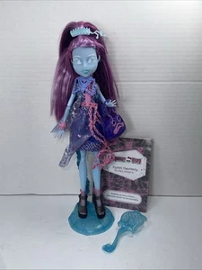Muñeca Monster High KIYOMI HAUNTERLY Espíritus Embrujados Stand Diario - Imagen 1 de 12