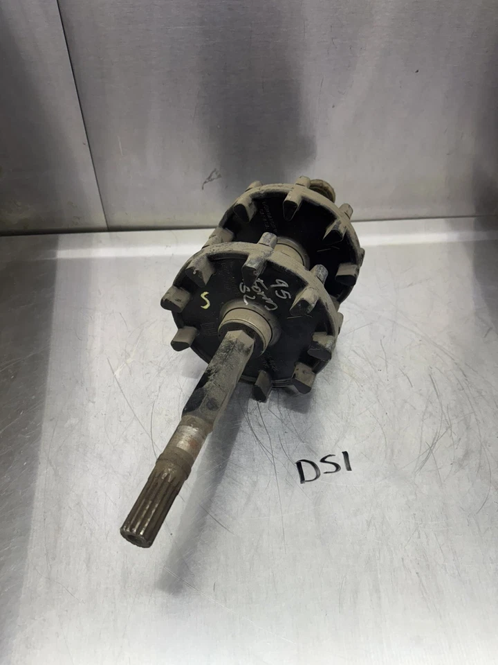 95 96 97 98 Ski-Doo MXZ FORMULA TOURING SL eje de transmisión pista piñones engranajes Foto 1 de 4