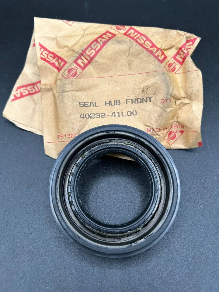 40232-41L00 Nissan Original Original SEAL BUJE DELANTERO, 1986-1989 300ZX Foto 1 de 1