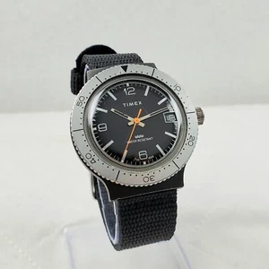 RARE VINTAGE 1980's TIMEX MARLIN CALENDAR 28130 10581 SPORTS HANDWIND MENS WATCH - Picture 1 of 10