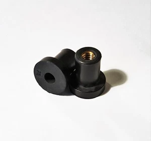 Rubber Insulated Brass Rivet-Well Nut - Harley FXR - Bild 1 von 2