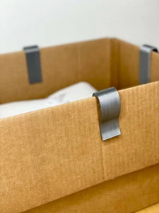 Caja de cartón soporte con solapa clips envío de embalaje - Imagen 1 de 10