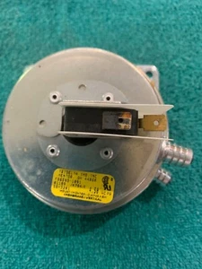 Lennox Pressure Switch 58H3201 58H32 Tridelta FS6593-1091 - Picture 1 of 4