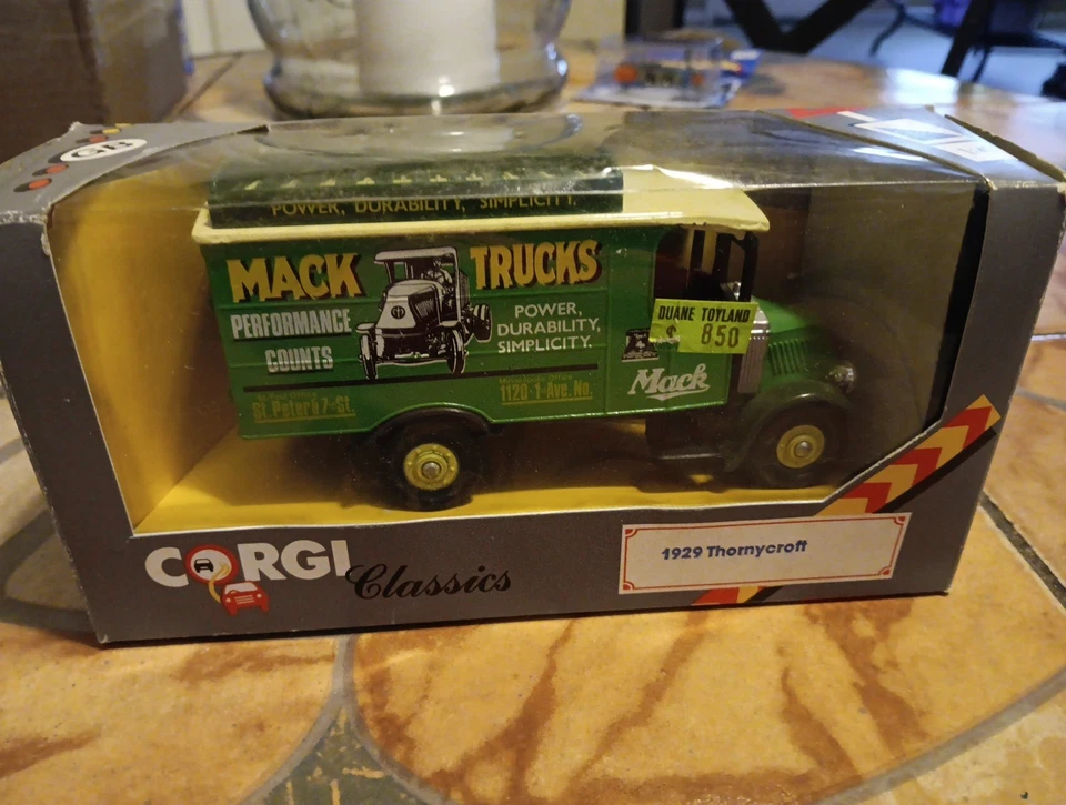 Винтажный 1929 Thornycroft литой доставки грузовик новый в коробке (Mfg 1985) масштаб 1:43 - Изображение 1 из 3