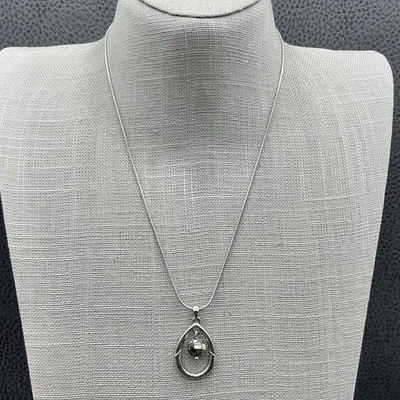 Collar Colgante Lágrima Tono Plata Lia Sophia Mujer Cadena Serpiente Ajustable Foto 1 de 4