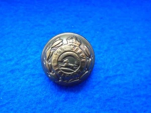1920-52 THE KING'S REGIMENT (LIVERPOOL) 25MM OFFICERS BUTTON, PITT - Picture 1 of 5