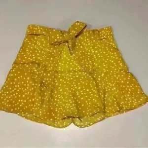 Glam Skort Size Medium - Picture 1 of 6