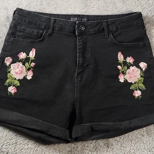GUESS Jean Shorts Size 32 Black w/ Pink Rose Embroidered High Rise Cuffed Hem - Picture 1 of 13