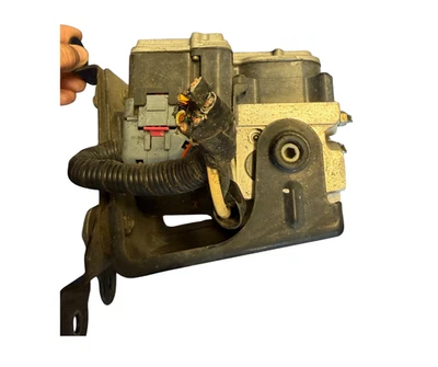 00 01 02 Isuzu Rodeo Bomba ABS Módulo Freno Antibloqueo 2000-2002 Parte 897212106 Foto 1 de 4