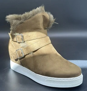 Journee Collection Angelique Olive Bootie Olive Size 7 1/2 Stock Image - Picture 1 of 2