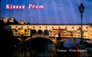 G 1661 163 C&c 3752 Phonecard New Magnetized Kisses Firenze T.510 - Picture 1 of 2
