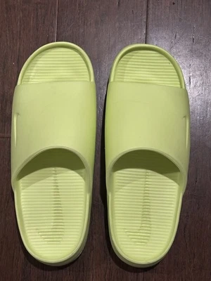 Nike Calm Slides Volt Green Men’s Size 12 Foam Sandals Excellent - Image 1 of 4