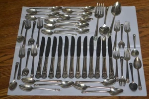 52 Pieces 1847 Rogers Bros. Eternally Yours Silverplate Flatware Knives Spoons++ - Picture 1 of 10