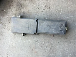 Mercedes R129 W124 Cubierta Caja de fusibles con marco 1245400082 1245400182 - Imagen 1 de 3