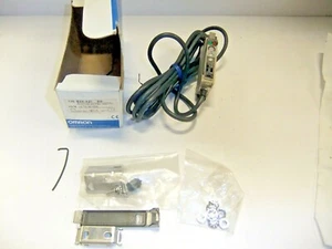 Omron Photoelectric Switch E3X-A21 2M - Picture 1 of 4