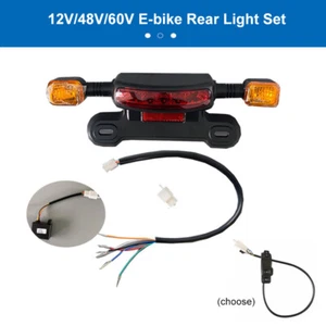 12V/48V/60V E-Bike 3IN 1 Rücklicht Blinkleuchte Bremslicht Set mit Kabel - Bild 1 von 15