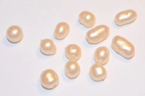 VINTAGE 12 BAROQUE GLASS FAUX PEARLS BEADS * VARIOUS SHAPES * 6-10mm * MIXED - Picture 1 of 2