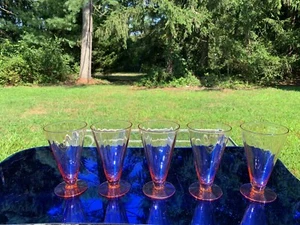 Rosa Depression Glas Set 5 Becher 5,75" Kegelförmige Fußplatte Optik DEKO - Bild 1 von 20