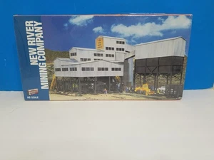 Walthers Cornerstone 933-3017 HO New River Mining Company Kit SEALED - Picture 1 of 3
