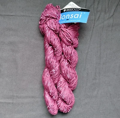 Duo de fios Berroco Bonsai | Mistura de bambu | 3,5 oz | Penteado | Framboesa - Imagem 1 de 4