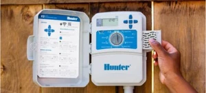 Hunter Hydrawise X2-400 4 Zone Controller & WAND Wifi Module  WiFi Compatible. - Picture 1 of 3