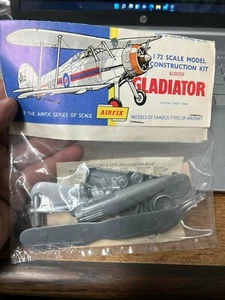 AIRFIX GLOSTER GLADIATOR Mk1 UNMADE YELLOW STRIPE BAG KIT - Bild 1 von 2