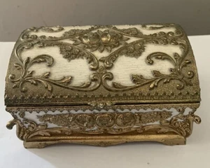 Japan  Rose Trinket Box Vintage Trademark K - Picture 1 of 10