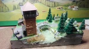 Diorama "Brückenhaus mit Fluss und Brücke" H0 Einzelstück - Bild 1 von 12