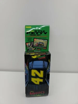 TRAKS 1992 25 SUPER HIGH GLOSS COATED CARDS KYLE PETTY TEAM SET Mellow Yellow - Image 1 of 4