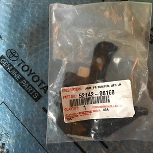 Parachoques delantero brazo superior izquierdo Toyota Camry 2019-21 52142-06160 OEM SELLADO 32+% de descuento - Imagen 1 de 12